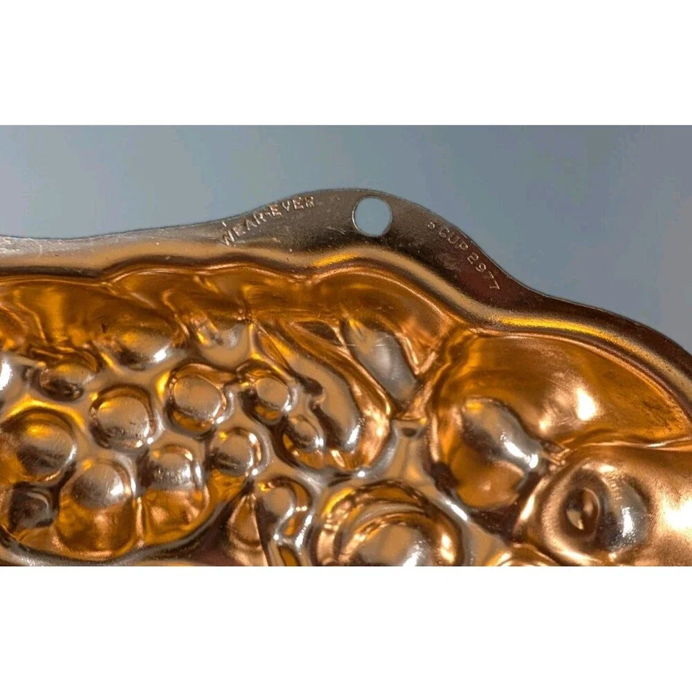 Vintage Wear-Ever Copper Aluminum Jello Mold Fruit Basket 6 Cup Pan 2977